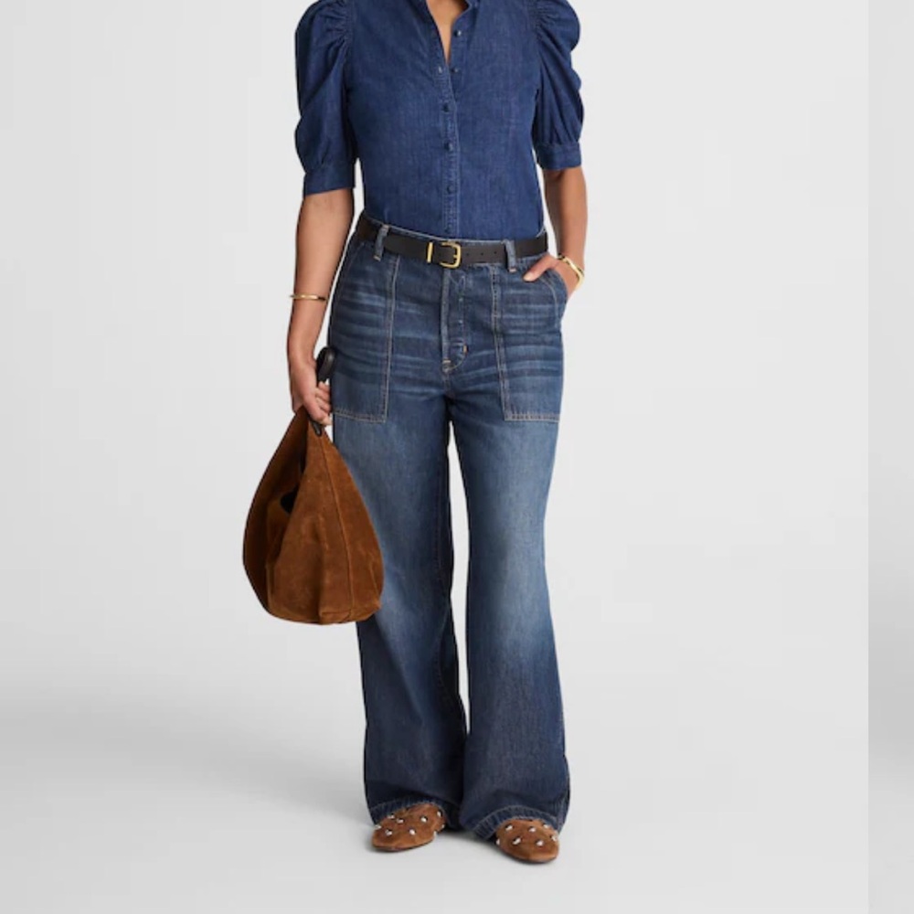 Madewell The curvy low slung baggy jean in airy denim size 29
